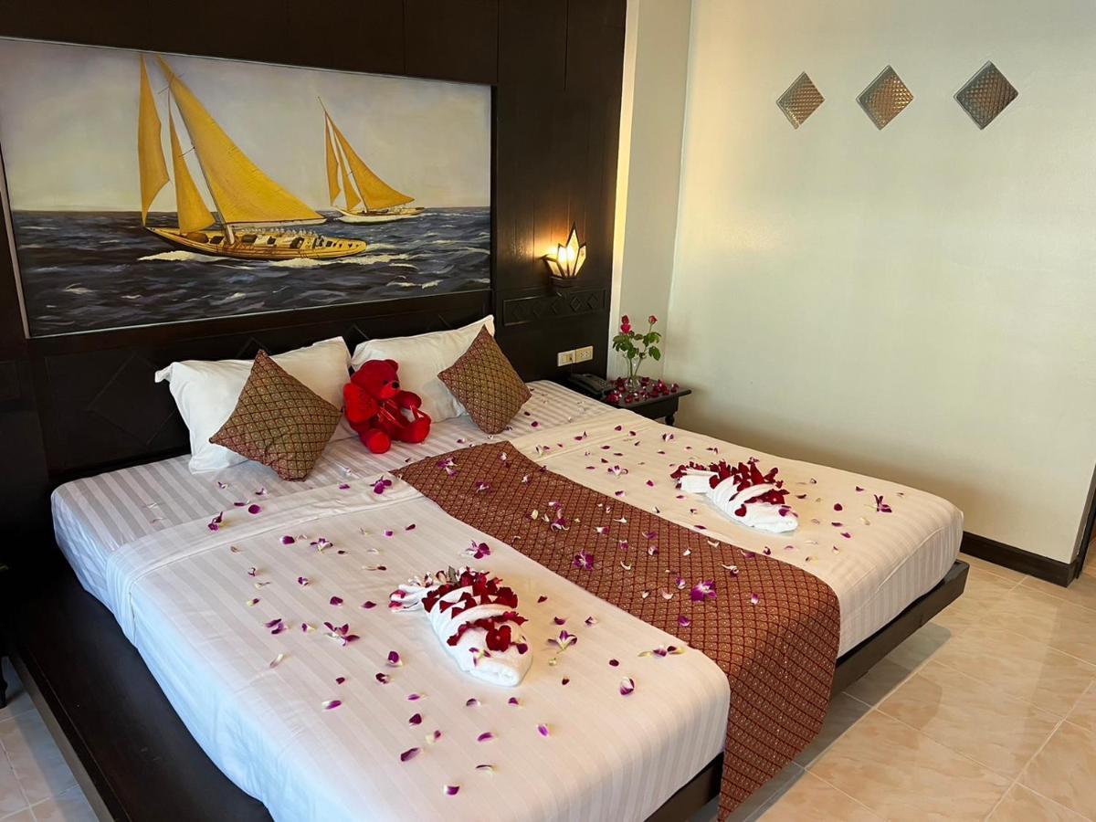 Отель Patong Heaven Экстерьер фото